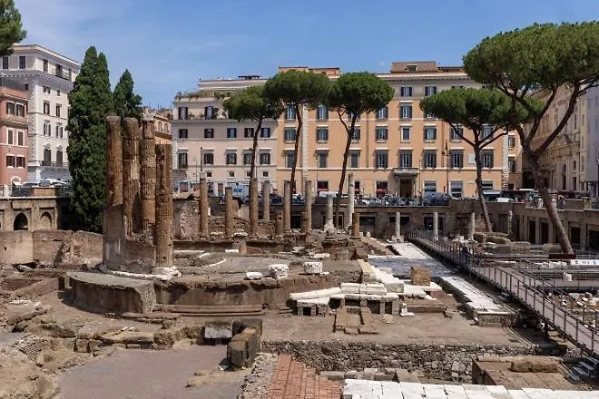 Apartment Red House Trastevere San Pietro Bambin Gesu Sant Onofrio Appartamento Roma